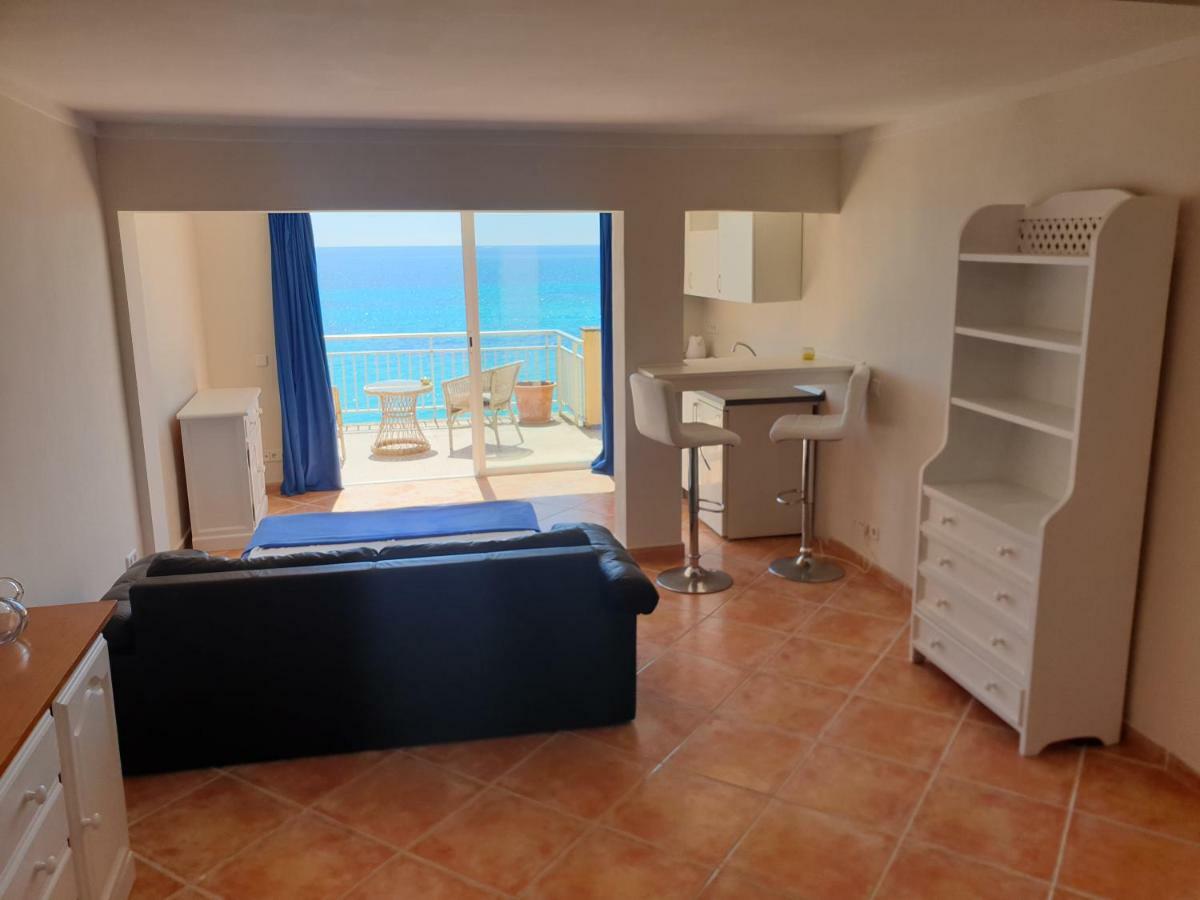 Suite avec Terrasse et Vue sur la Mer