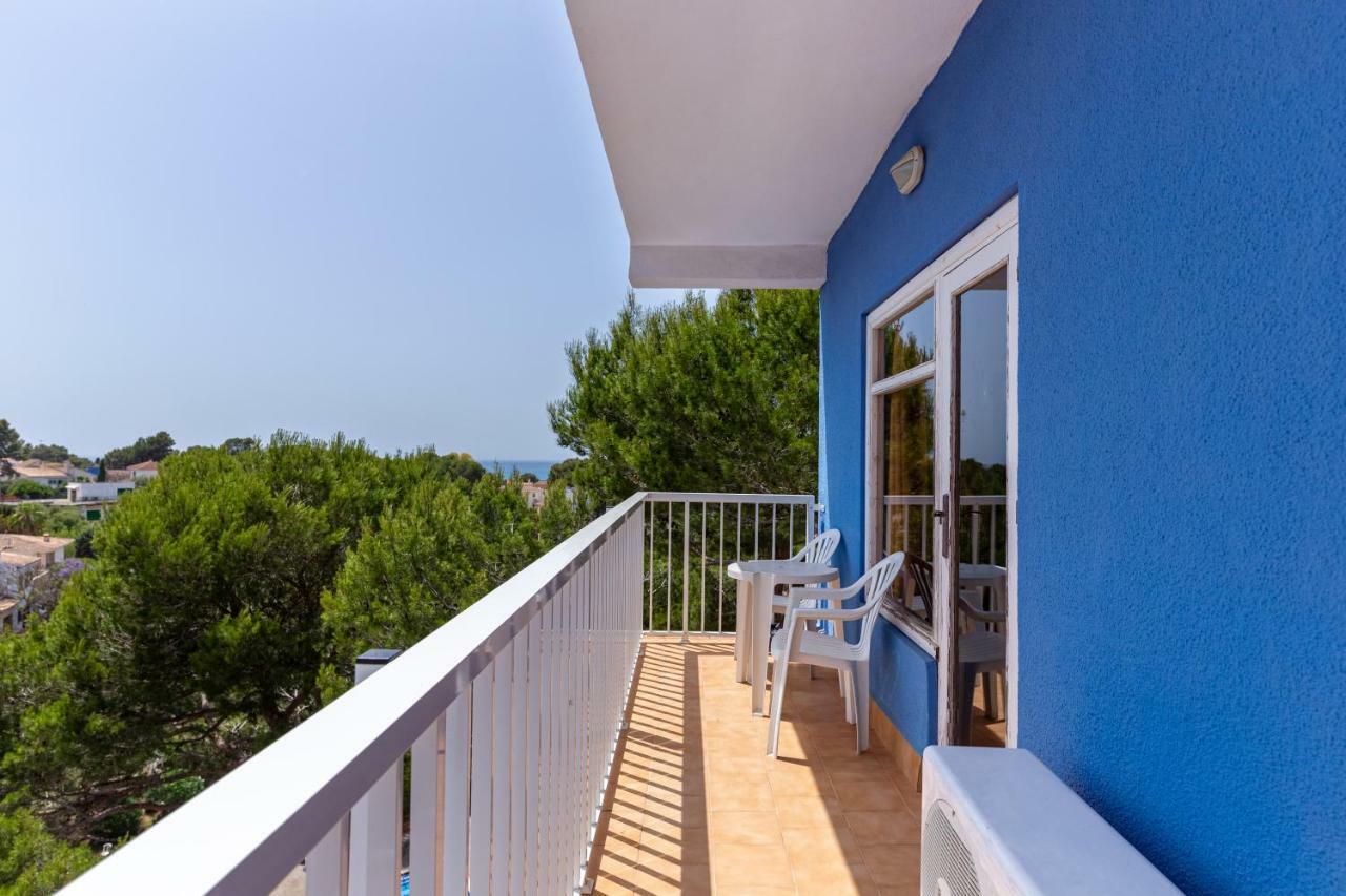 Camera doppia piano alto con balcone