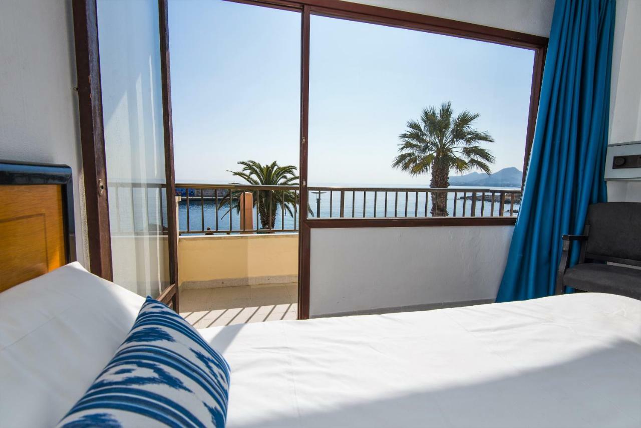 Chambre Double - Vue sur Mer (2 Adultes)