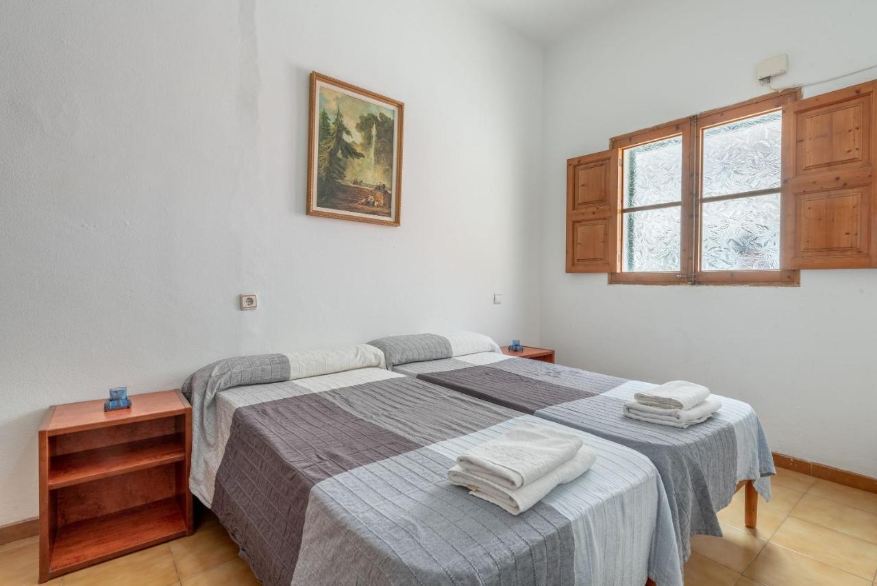 Two-Bedroom House,931068673:JPEG