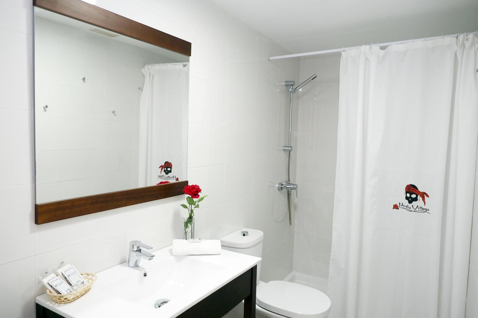 One-Bedroom Apartment Ground Floor with Private Terrace,1697842884:JPEG