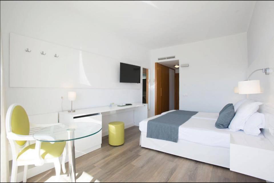 Standard Double Room,1722802318:JPEG