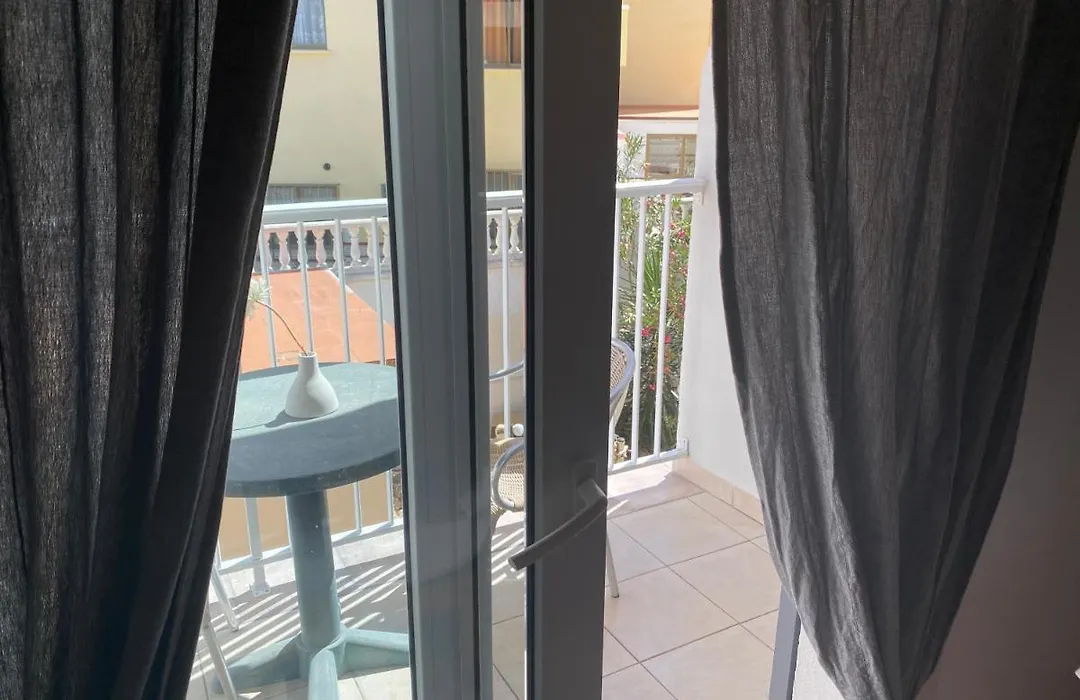 Hostal Villa Senese-1