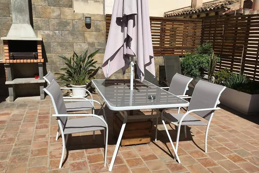 Casa Antigua Reformada Junto Al Mar-1