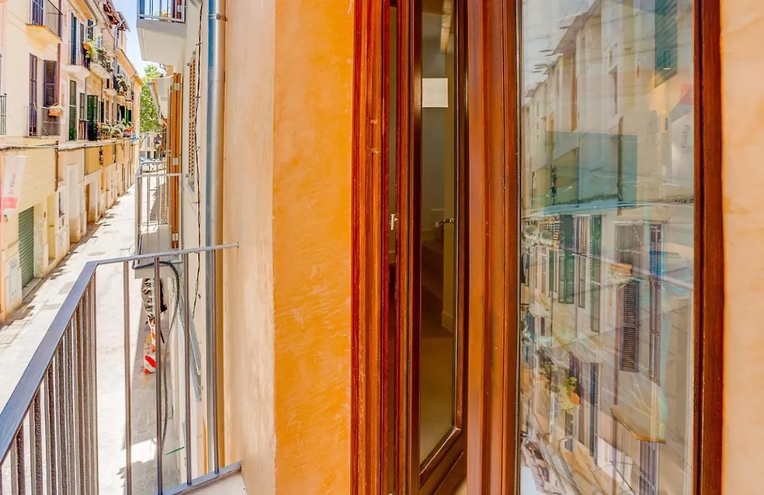 Duplex With Private Garage By Priorityvillas-1