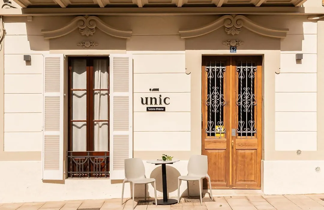 "Unic, Turisme D'Interior"-1