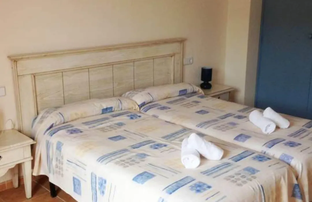 Hostal Hpc Porto Colom-1