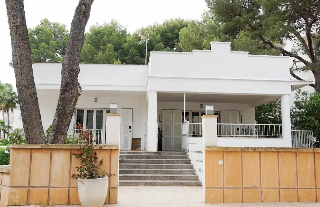 Houm Villa Plaza Arosa-1