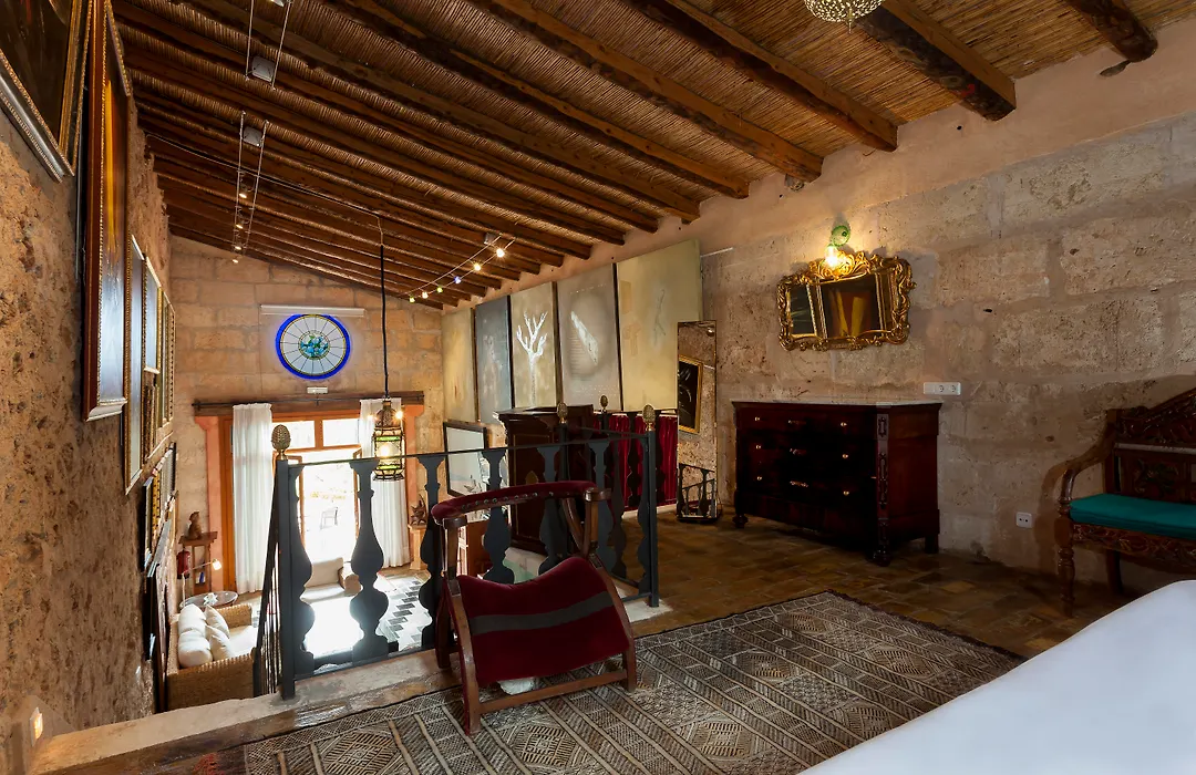 Es Revellar Art Resort - Adults Only-1