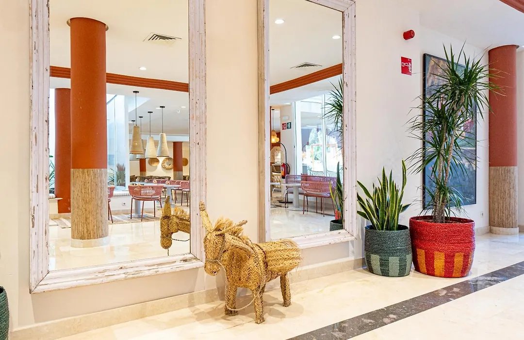 Hotel Rosella Affiliated By Intelier-1