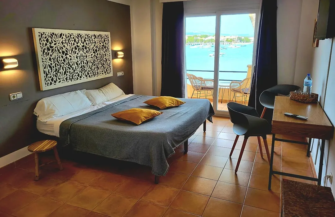 Hostal Bahia Azul-1