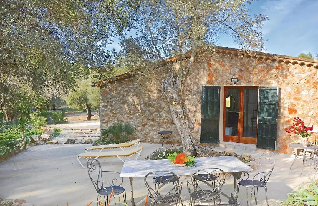 3 Bedroom Amazing Home In Estellencs-1