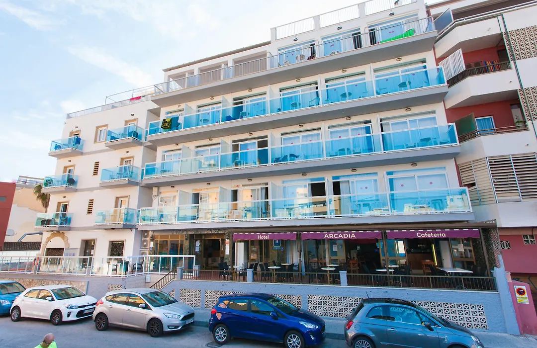 Planet Hotels Blue Adults Only +16-1