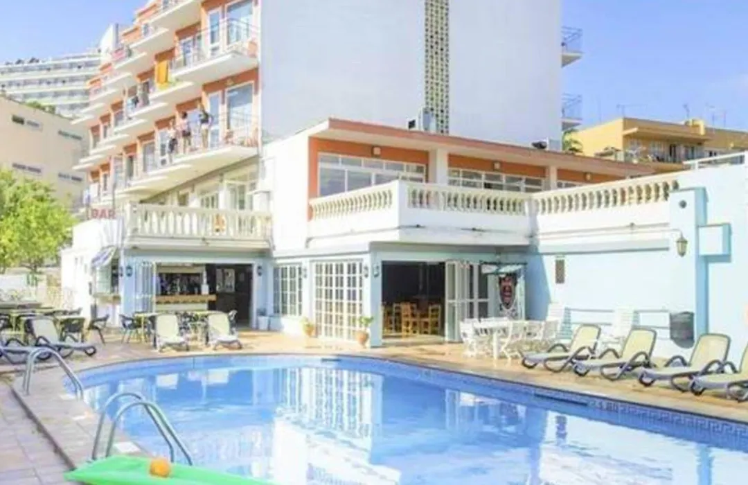 Hotel Teix-1