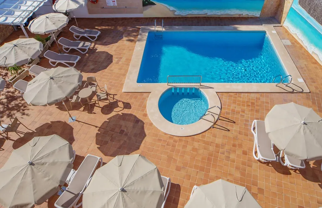 Hotel Ses Puntetes-1