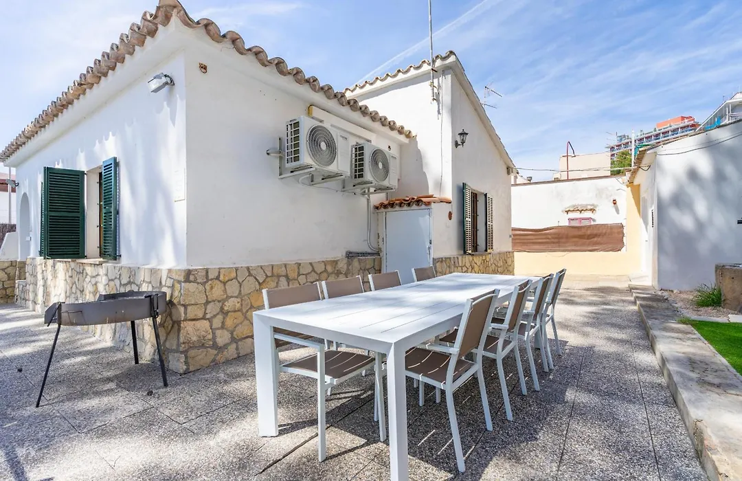 Villa Els Pins-1