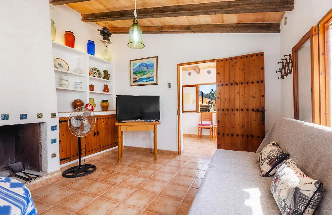 Sa Casa Des Pintor Miquel Vives 213-1