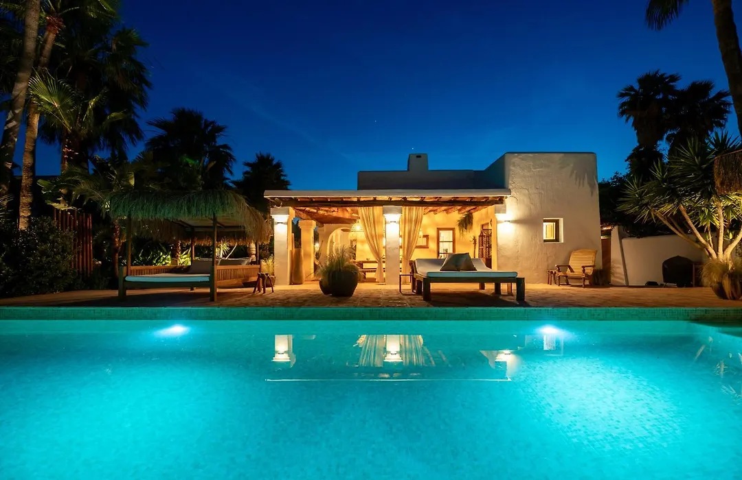 Villa Serenity 3 Luxury Boutique Villa-1