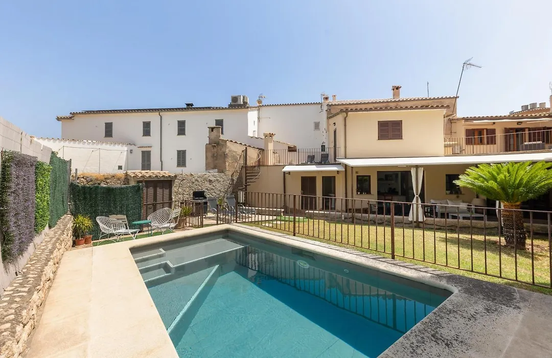Casa Horta Den Menut-1