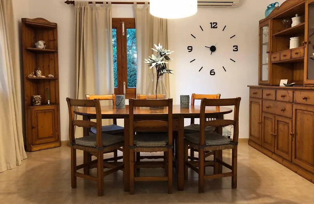 Casa Coromines-1
