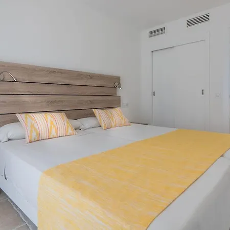 Apartamentos Sea Club-3