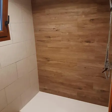 Moderno Apartamento Con Vista A La Montana-2