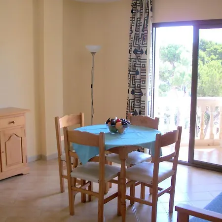 Apartamentos Triton-3