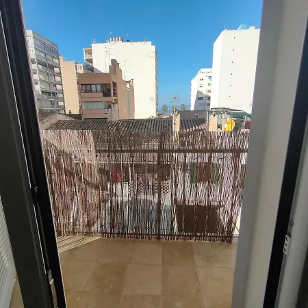 Camera Privata Singola In Appartamento, Bagno In Comune, Aria Condizionata Caldo Freddo, Wifi, Tv-2