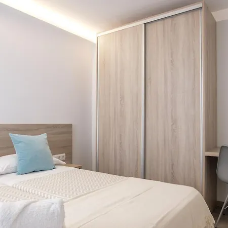 Sea Breeze Apartments-2