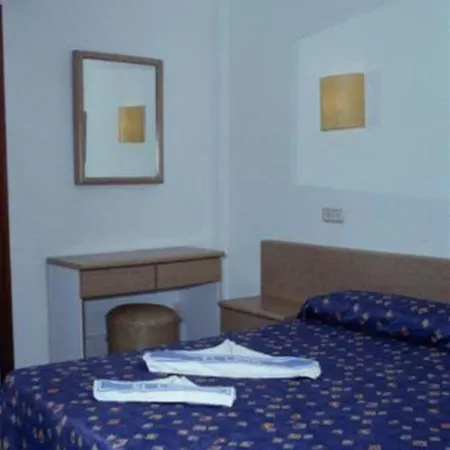 El Lago Apartments-2