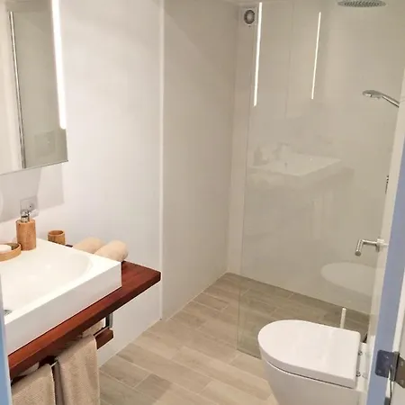 Hotel-Apartment Modern Studio-3
