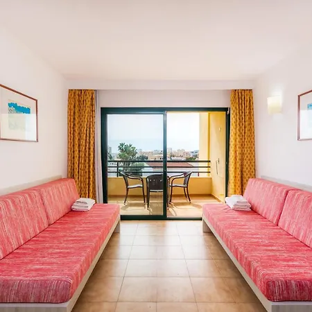 Apto Con Terraza 401-2