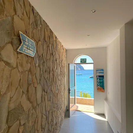Hostal Dragonera-2