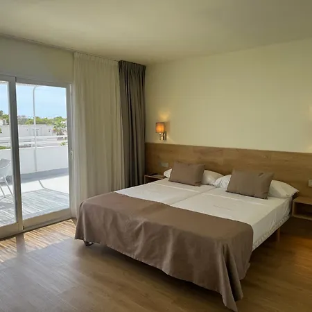 Iroco Hostal-2