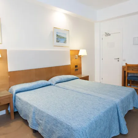 Planet Hotels Blue Adults Only +16-2