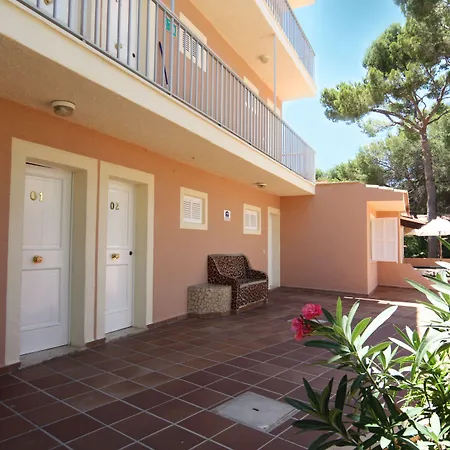 Naika Studios & Apartments-2