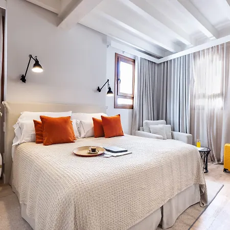 Samaritana Suites-3