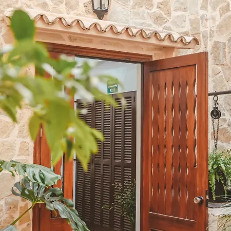 Hostal Can Gallu-3