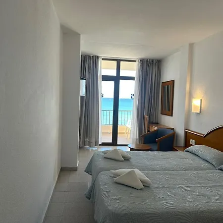 Hotel Marina Playa De Palma-3