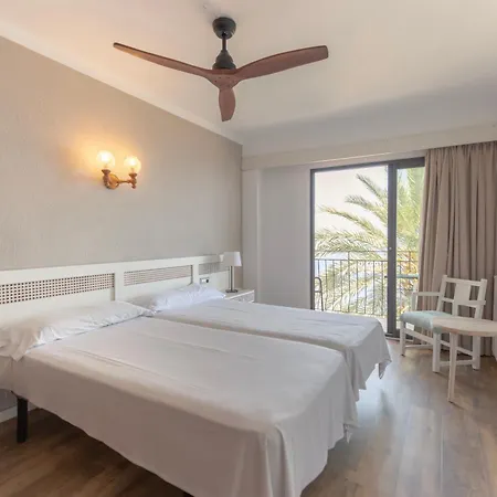 Hostal Sa Baronia-3