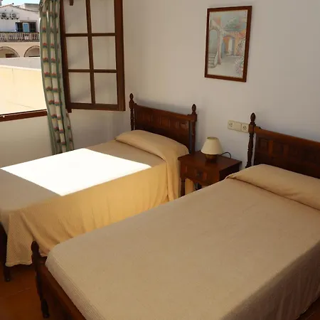 Apartamentos Llevant-2