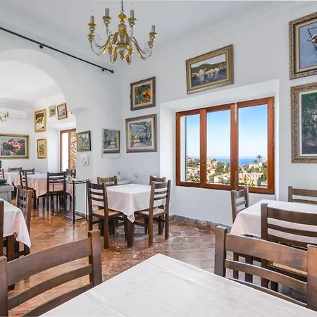 Hostal Miramar-2