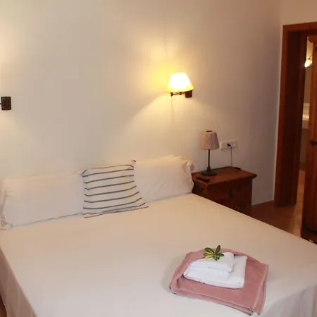 Hotel Rural Nou Dalt Muntanya-3