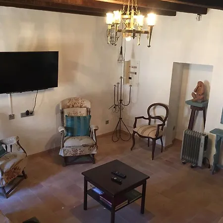 Stadthaus mitten im Künstlerviertel von Artá mit zwei Wohnungen-2