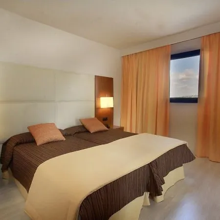 Aparthotel Protur Palmeras Playa-3
