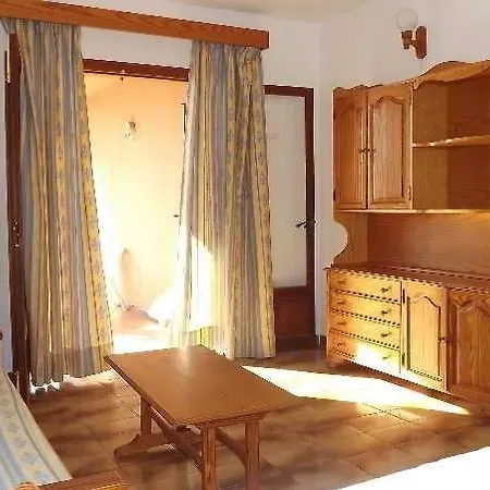 Gr Monac Beach Apts-3