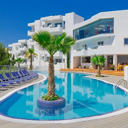 Apartamentos Ferrera Beach-3