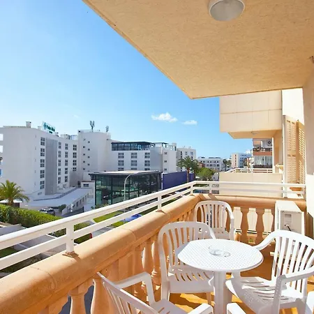 Apartamentos Sol Y Mar-3