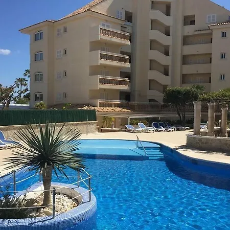 Sol Y Mar Apartments-2
