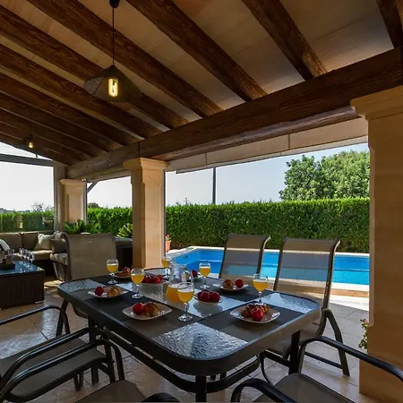 Villa Alzina Alojamiento Vacacional A 10 Minutos De La Playa De Cala Millor, Mallorca-3